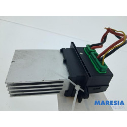 Renault - Megane Scenic - Heater resistor