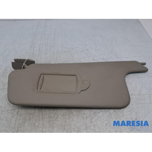 Renault - Megane Scenic - Zonneklep