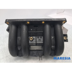 Renault - Twingo - Ansaugbrugge