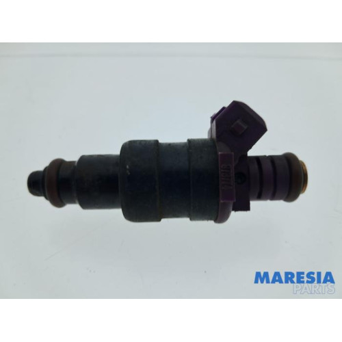 Renault - Twingo - Injector (petrol injection)