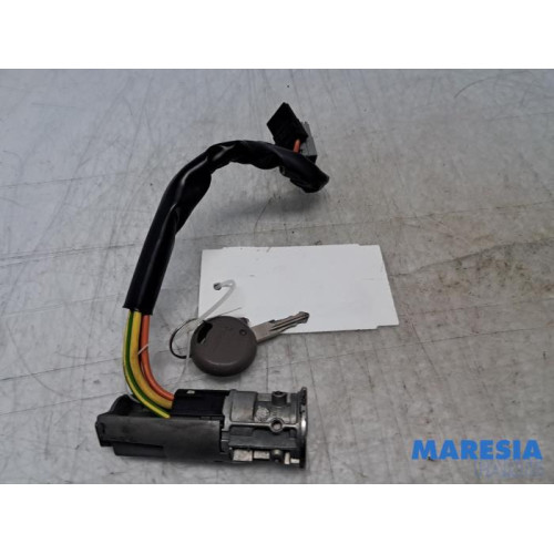 Renault - Twingo - Kontaktslot+Sleutel