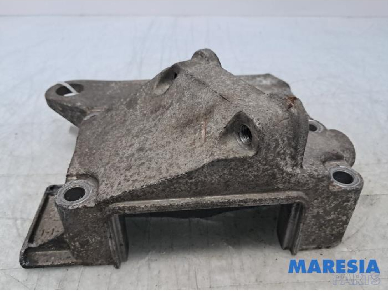 Renault - Twingo - Couvercle de distribution