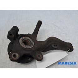 Renault - Twingo - Achsschenkel links vorne