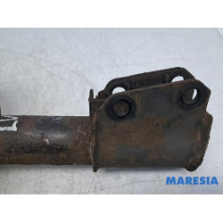 Renault - Twingo - Front shock absorber rod, left