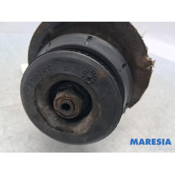 Renault - Twingo - Front shock absorber rod, left