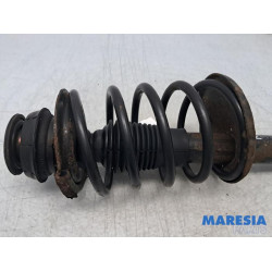 Renault - Twingo - Stoßdämpferstrebe rechts vorne