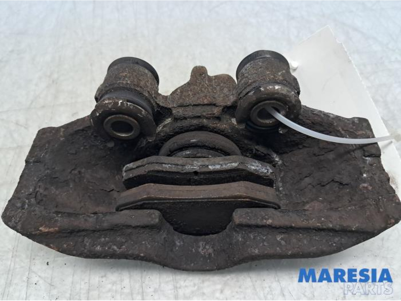 Renault - Twingo - Front brake calliper, right