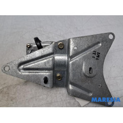 Renault - Twingo - Scheibenwischermotor hinten