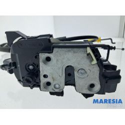 Renault - Trafic - Sliding door lock mechanism, left