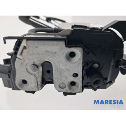 Renault - Trafic - Schiebetür Schließmechanik rechts