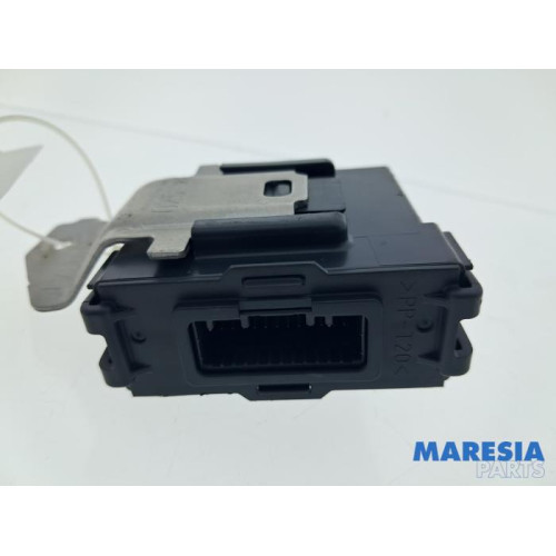 Renault - Trafic - Computer Diversen