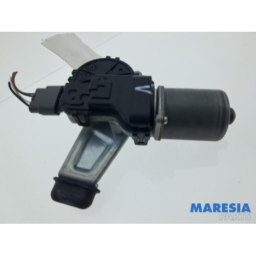 Renault - Trafic - Front wiper motor