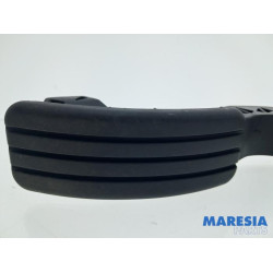 Renault - Trafic - Gaspedal