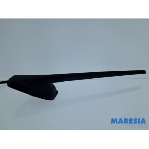 Renault - Trafic - Antenne