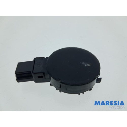 Renault - Trafic - Regensensor