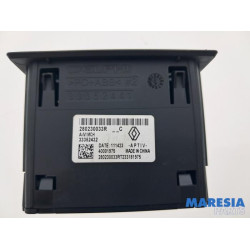 Renault - Trafic - USB module