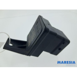 Renault - Trafic - Glow plug relay