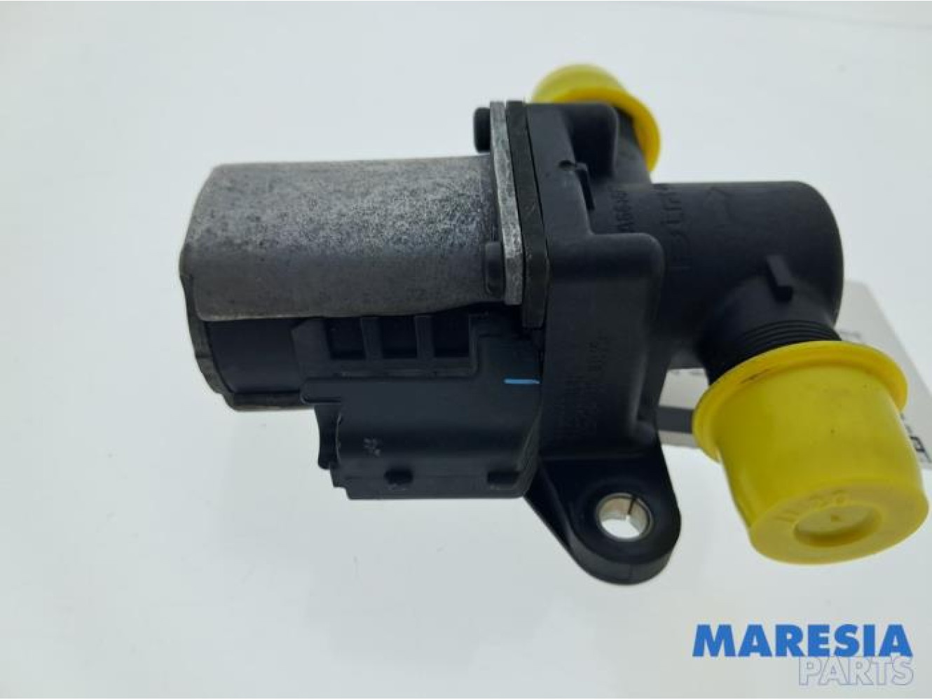 Renault - Trafic - Additional water pump