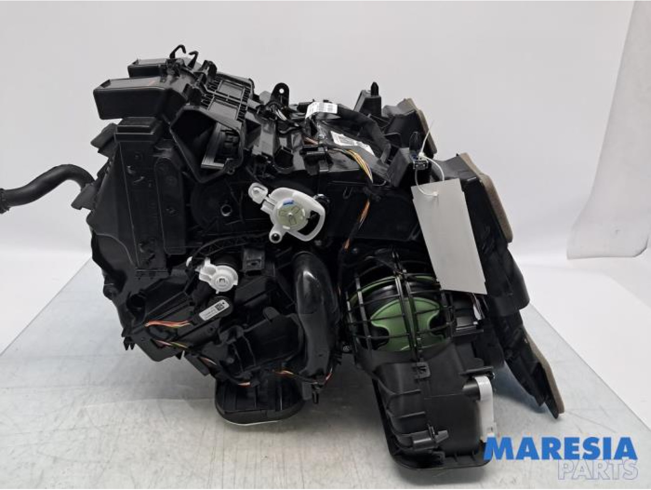 Renault - Trafic - Heater housing