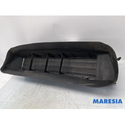 Renault - Twingo - Air funnel