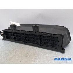 Renault - Twingo - Air funnel