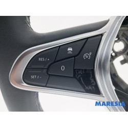 Renault - Trafic - Steering wheel