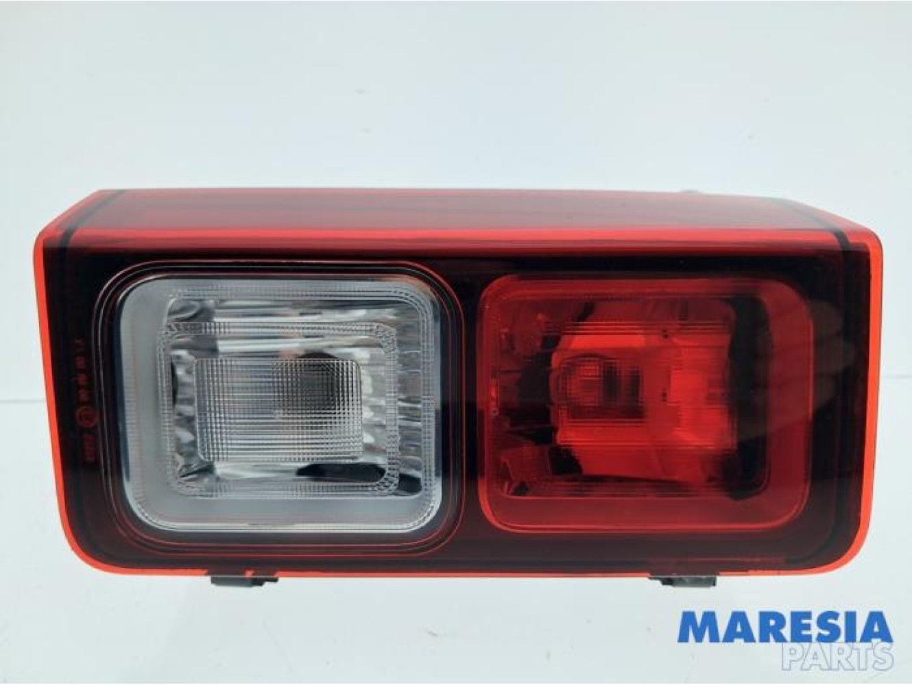 Renault - Trafic - Achterlicht rechts