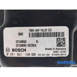 Renault - Trafic - Engine management computer