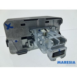 Renault - Trafic - Engine management computer