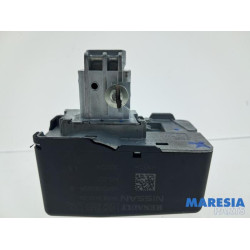 Renault - Trafic - Engine management computer