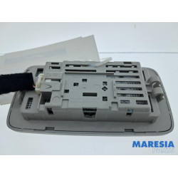 Renault - Trafic - Eclairage intérieur arrière