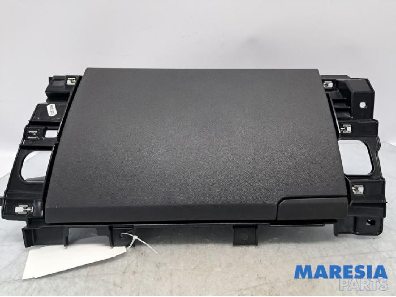 Renault - Trafic - Handschuhfach