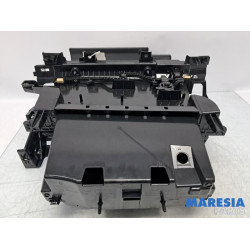 Renault - Trafic - Handschuhfach