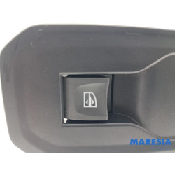 Renault - Trafic - Electric window switch
