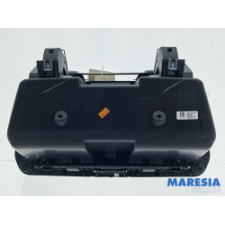 Renault - Trafic - Handschuhfach