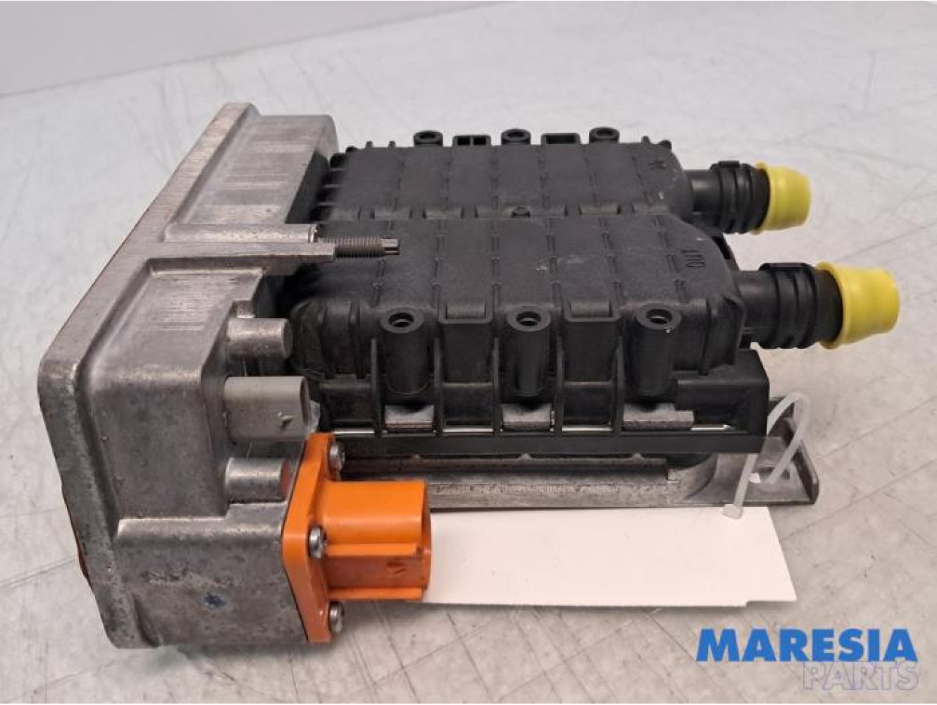 Opel - Vivaro - HV-Kühlmittelheizung