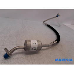 Opel - Vivaro - Tuyau clim