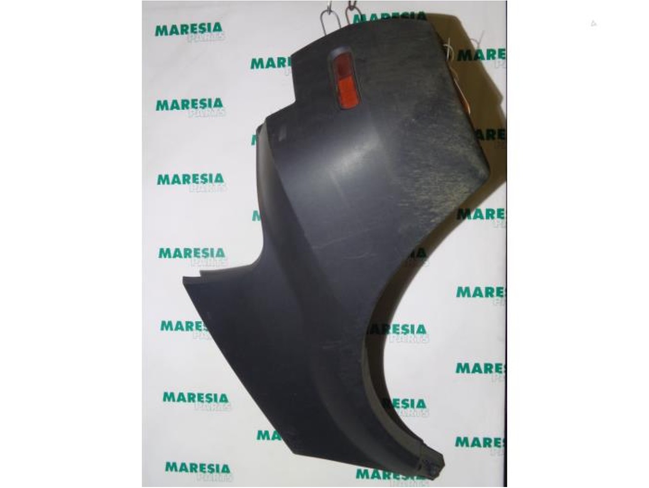Renault - Megane Scenic - Rear bumper component, left