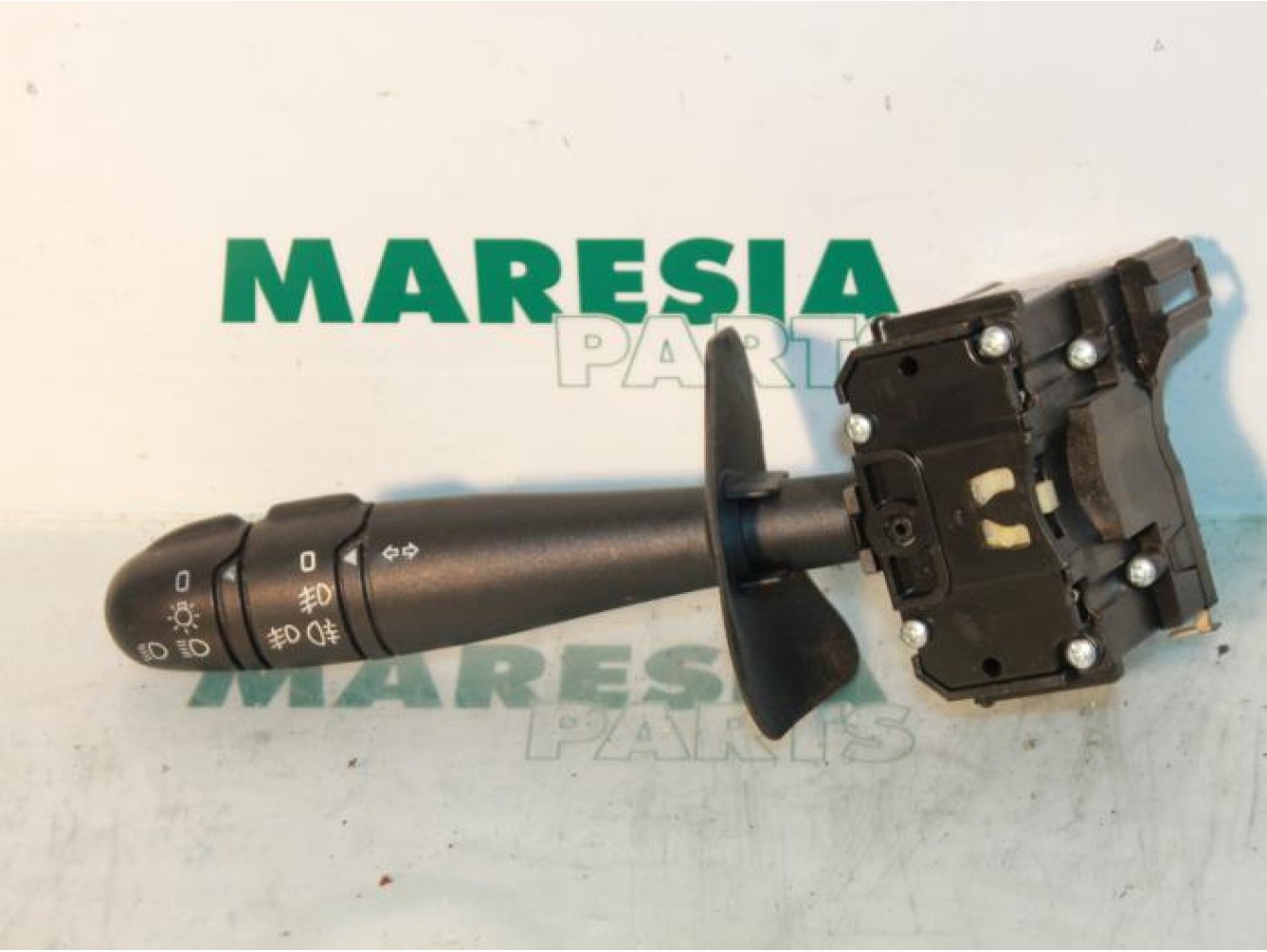 Renault - Megane Scenic - Indicator switch