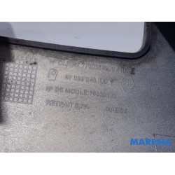 Renault - Megane Scenic - Rear bumper component, left
