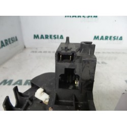 Renault - Megane Scenic - Front door lock mechanism 4-door, right
