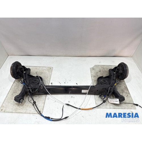 Renault - Clio - Rear-wheel drive axle
