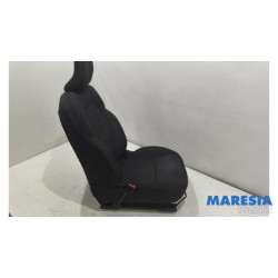 Renault - Clio - Seat, left