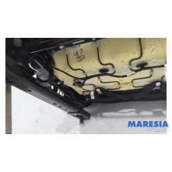 Renault - Clio - Seat, left