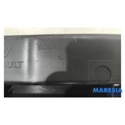 Renault - Clio - Rear bumper frame