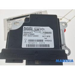 Renault - Megane - Airbag Modul