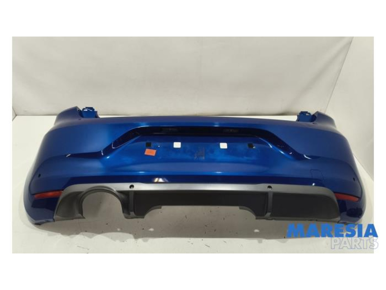 Renault - Clio - Rear bumper