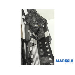 Renault - Grand Scenic - Pare-chocs avant