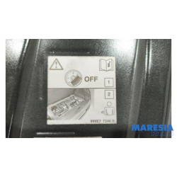 Renault - Twingo - Abdeckblech Motor