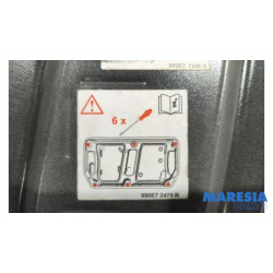 Renault - Twingo - Abdeckblech Motor